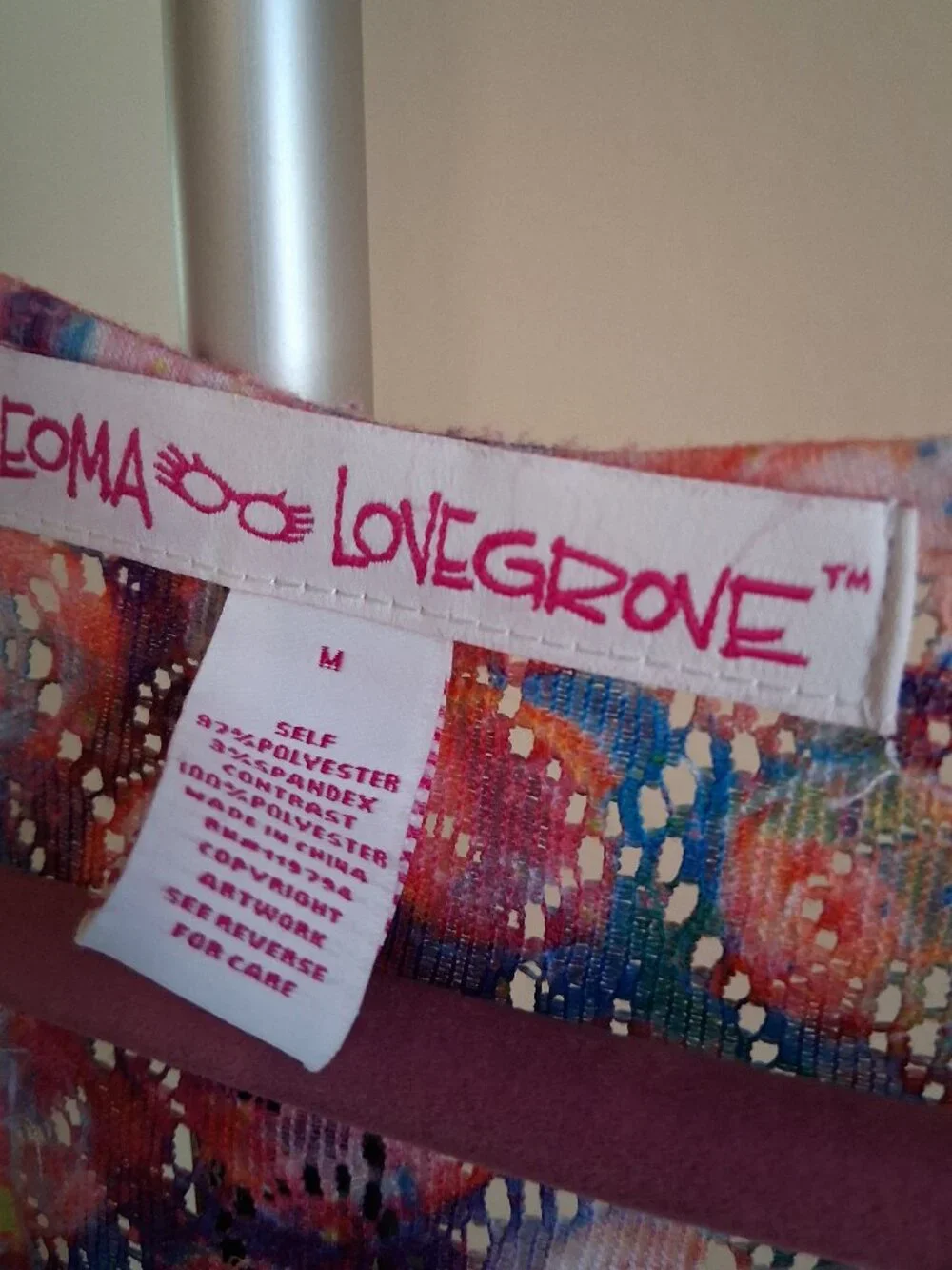 Leoma Lovegrove Multi Color Heart Print Lace Back V-Neck Tunic Blouse Size (M) - Picture 10 of 10